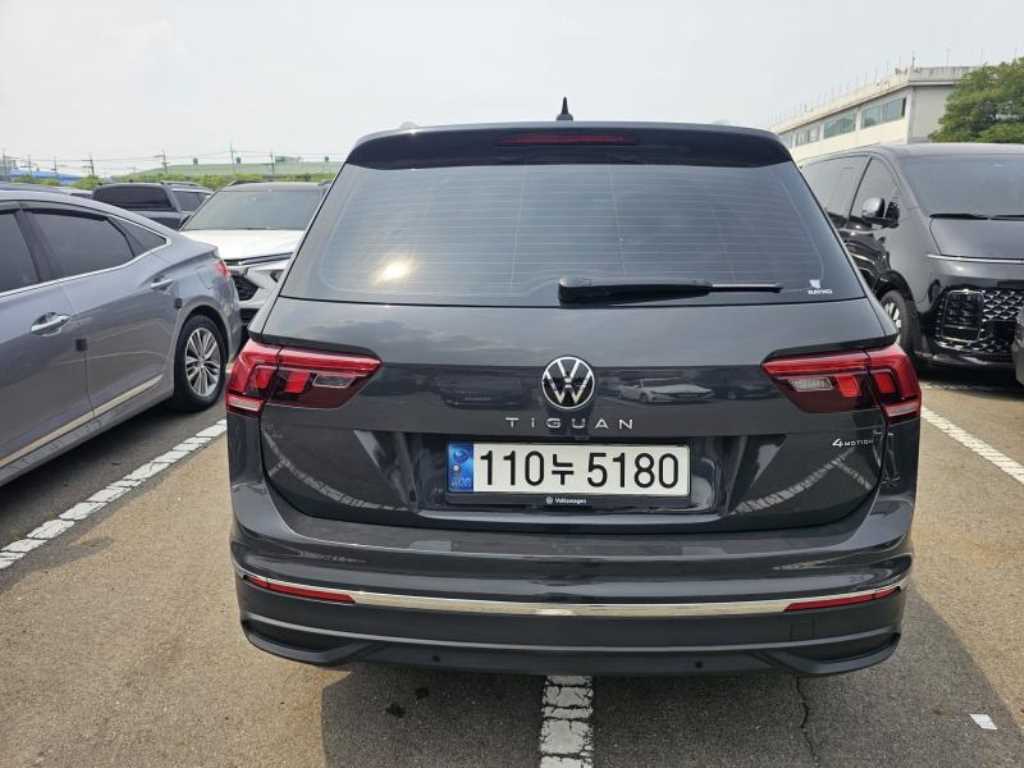 Volkswagen Tiguan - Vista 6