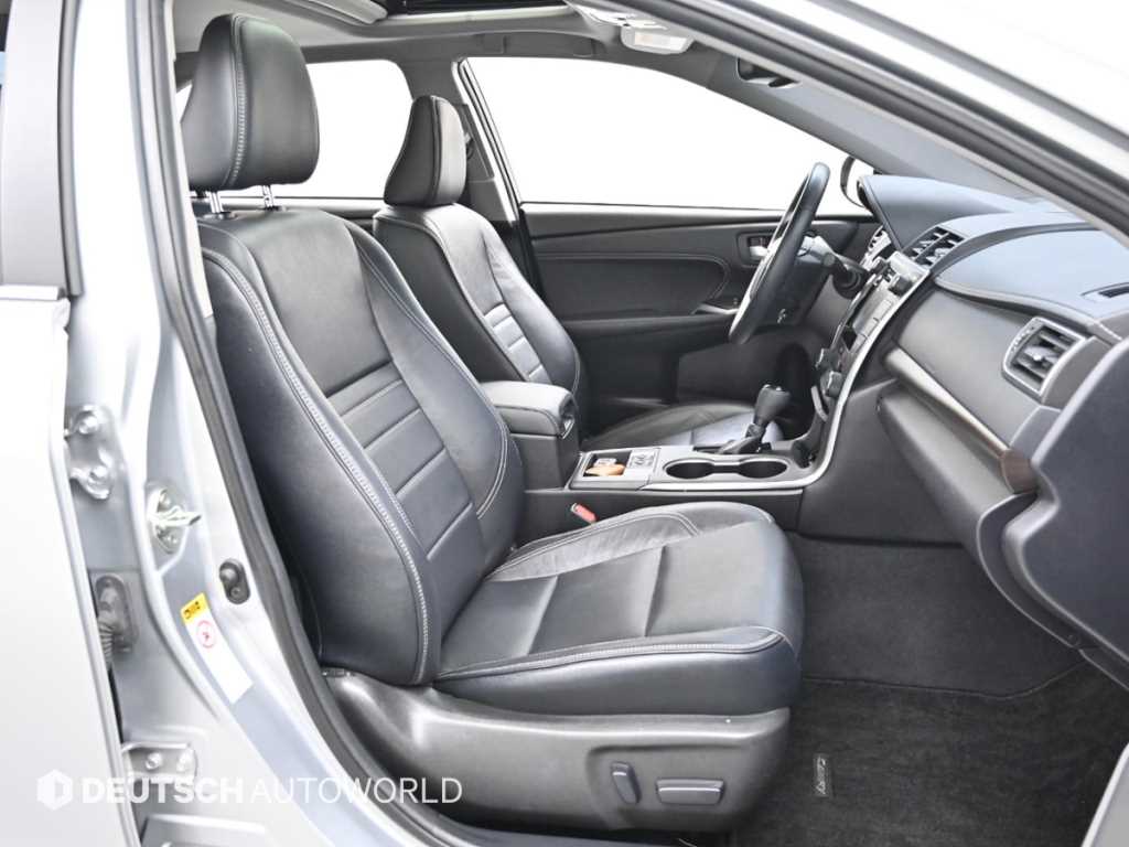 Toyota Camry - Vista 12