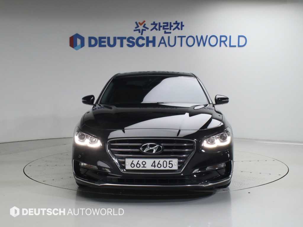 HYUNDAI Grandeur - Vista 3