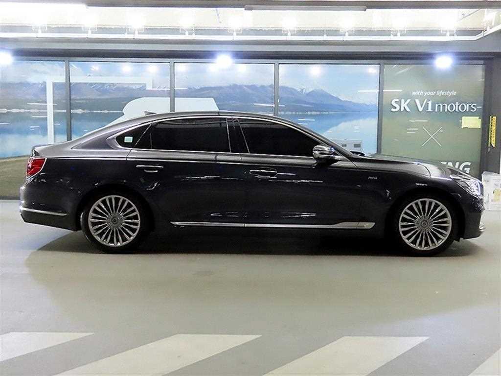 KIA K9 - Vista 3