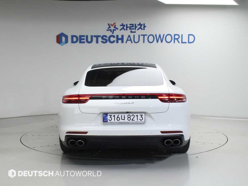 Porsche Panamera - Vista 6