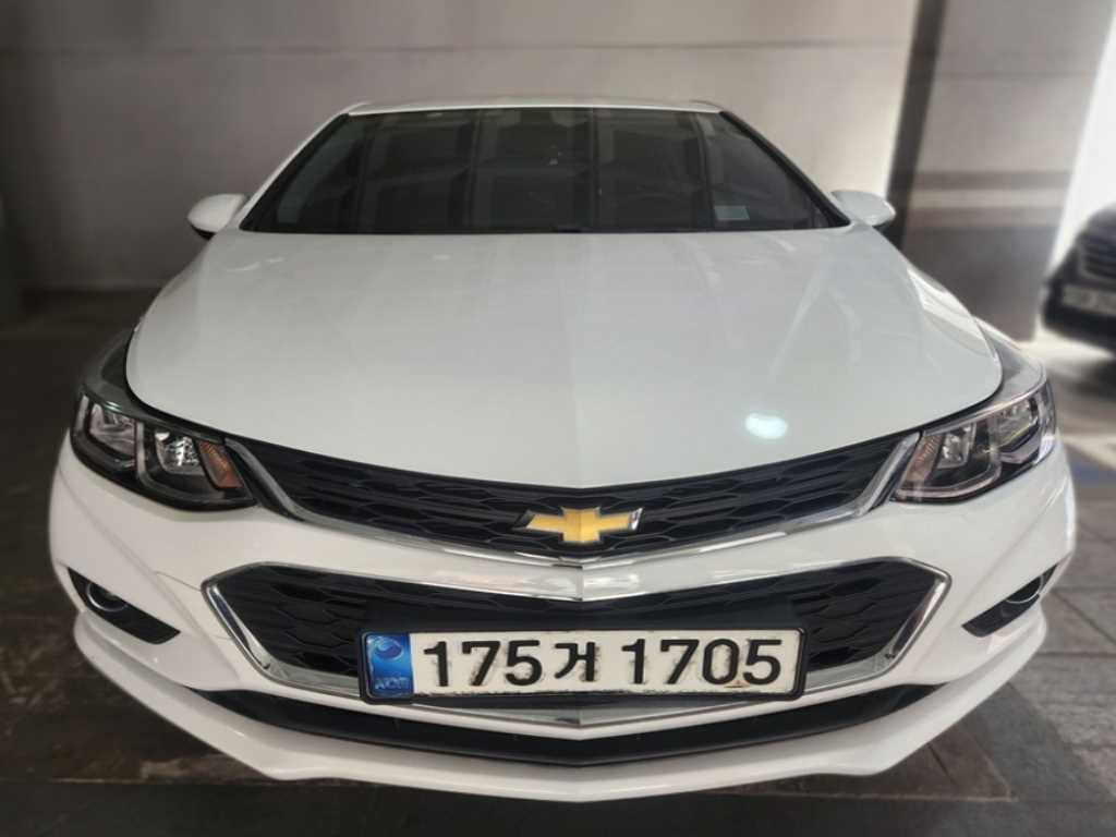 Chevrolet Cruise 2017 Blanco - Importación desde Corea - HF Imports Iquique - Foto 1