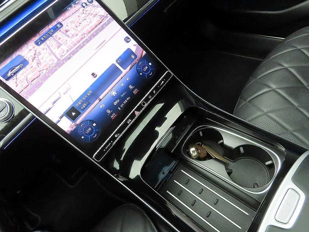 Mercedes Benz S Class 2021 Plateado - Importación desde Corea - HF Imports Iquique - Foto 17