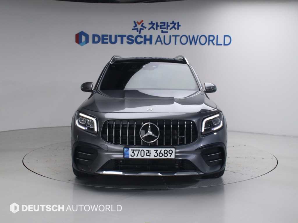 Mercedes Benz GLB Class - Vista 3