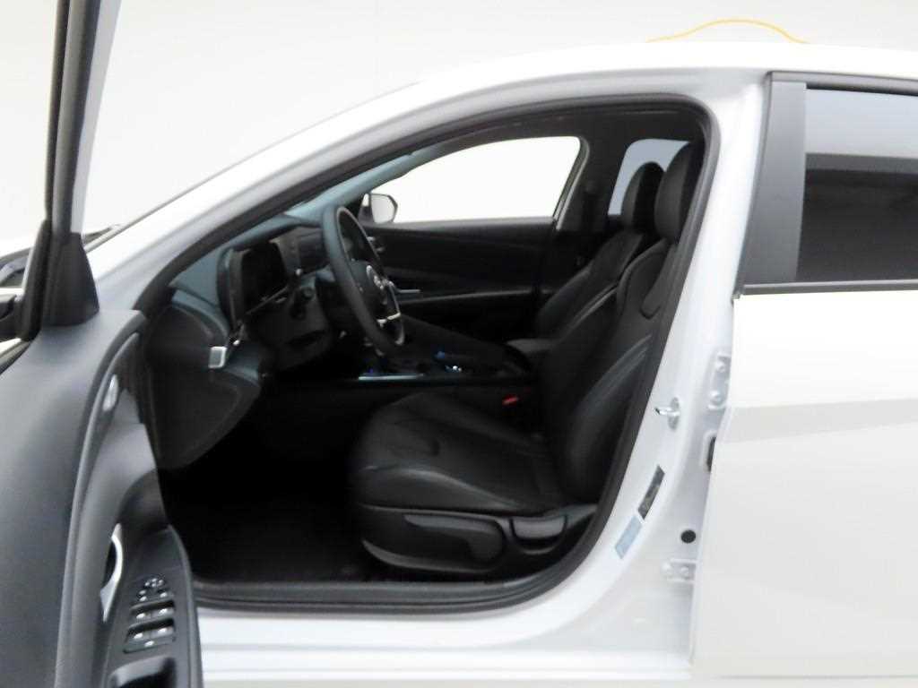 HYUNDAI Avante 2023 Blanco - Importación desde Corea - HF Imports Iquique - Foto 14