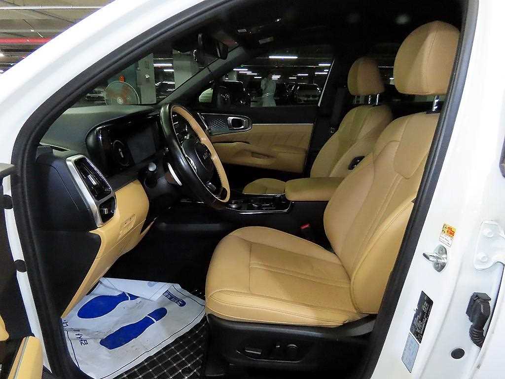 KIA Sorento - Vista 8