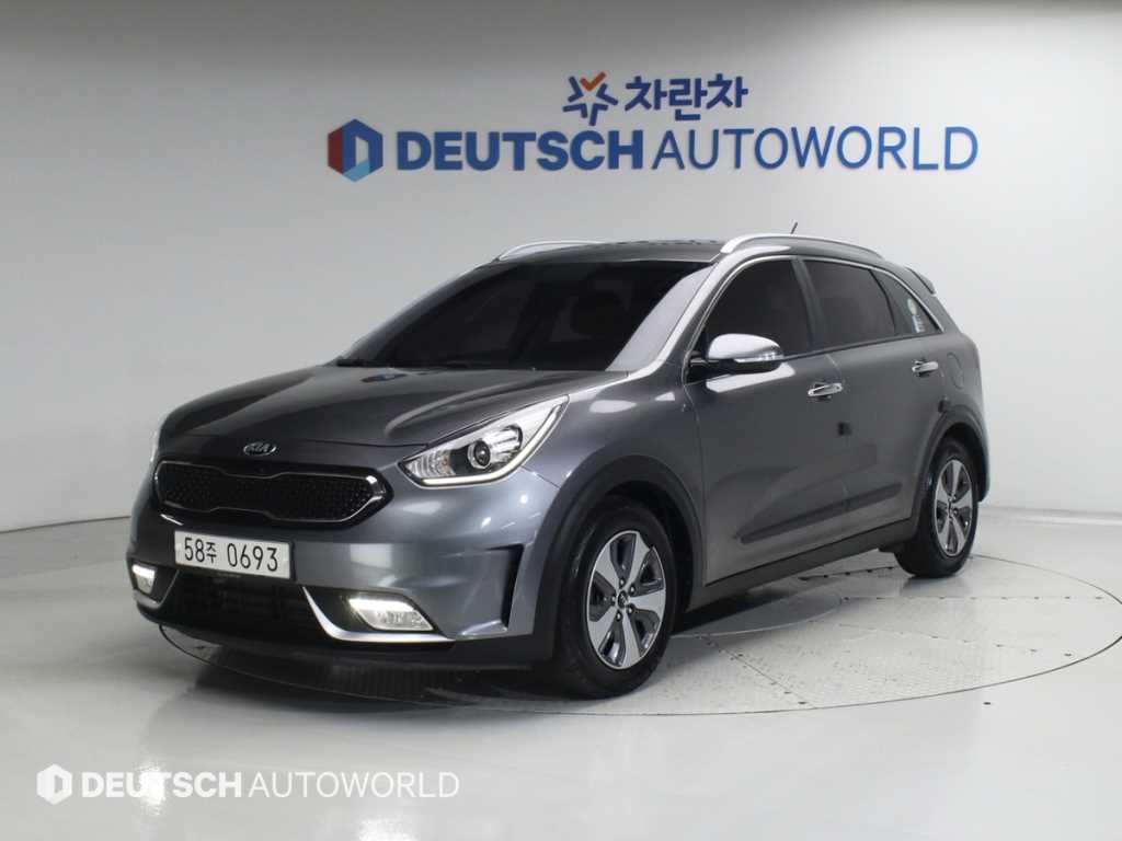 KIA Niro 2016 Gris - Importación desde Corea - HF Imports Iquique - Foto 1