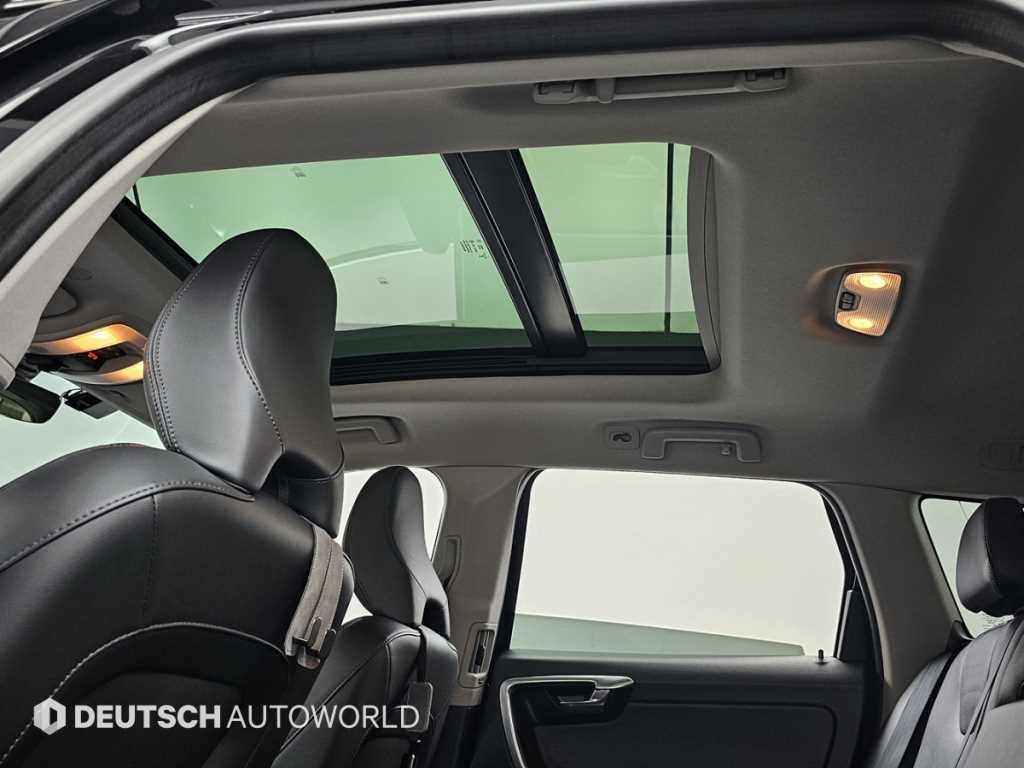 Volvo XC60 2017 Negro - Importación desde Corea - HF Imports Iquique - Foto 20