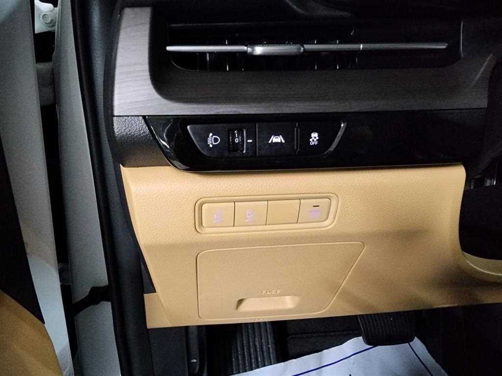 KIA Carnival 2023 Blanco - Importación desde Corea - HF Imports Iquique - Foto 15