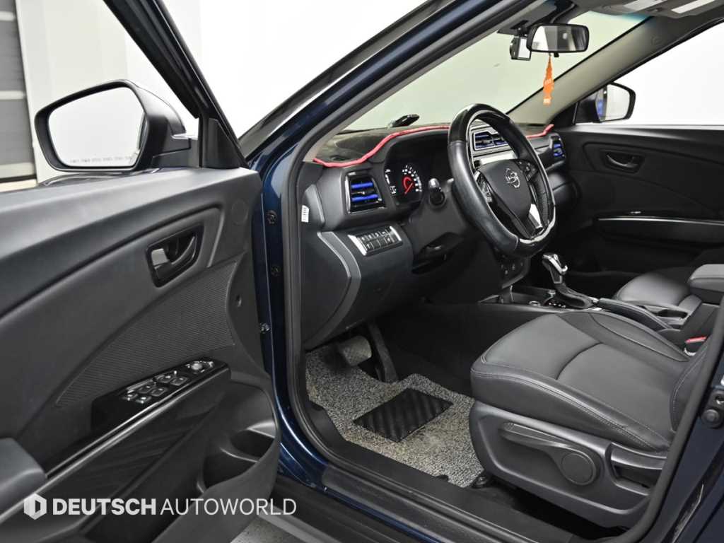Ssangyong Tivoli 2021 Negro - Importación desde Corea - HF Imports Iquique - Foto 13