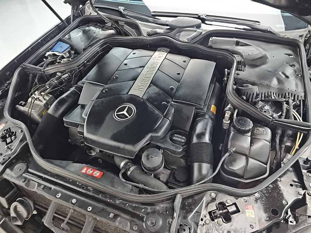 Mercedes Benz E class - Vista 7