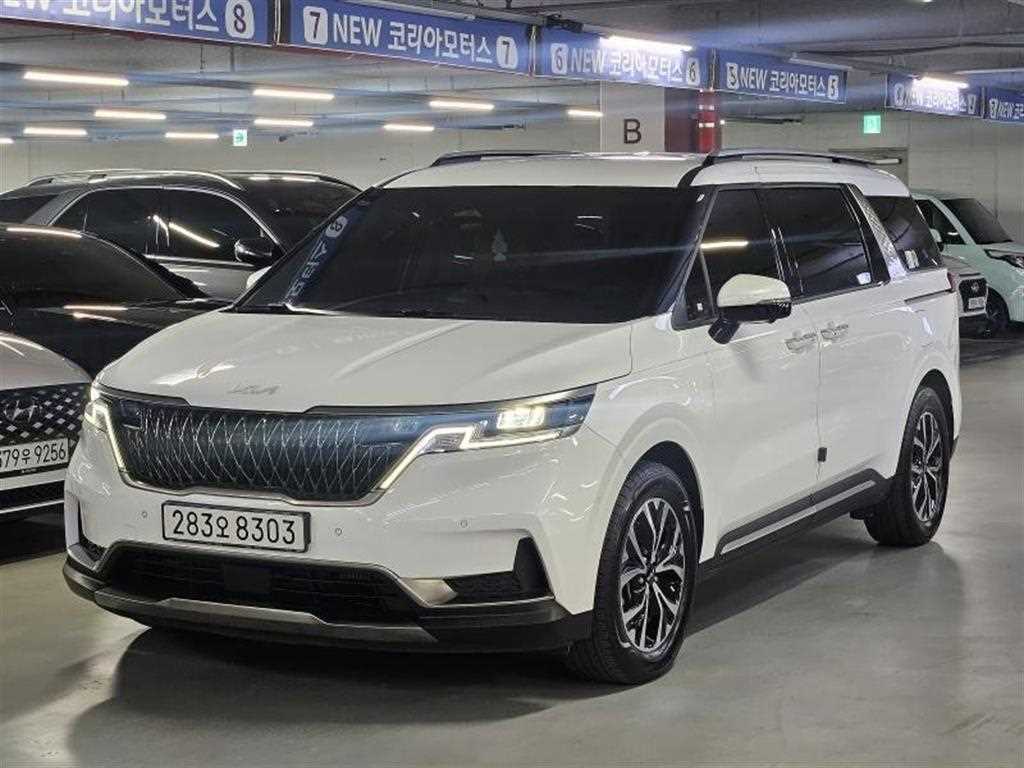 KIA Carnival 2023 Blanco - Importación desde Corea - HF Imports Iquique - Foto 1