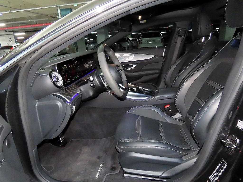 Mercedes Benz AMG GT - Vista 8