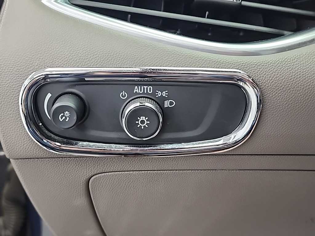Chevrolet Malibu 2016 Azul - Importación desde Corea - HF Imports Iquique - Foto 20