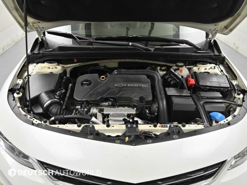 Chevrolet Malibu - Vista 8