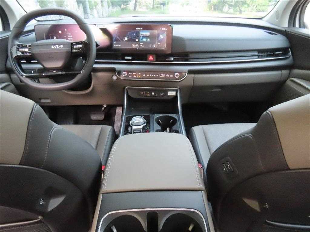 KIA Carnival 2025 - Importación desde Corea - HF Imports Iquique - Foto 17