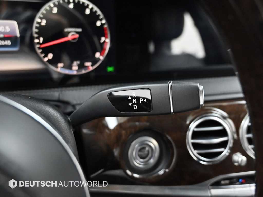Mercedes Benz S Class - Vista 11