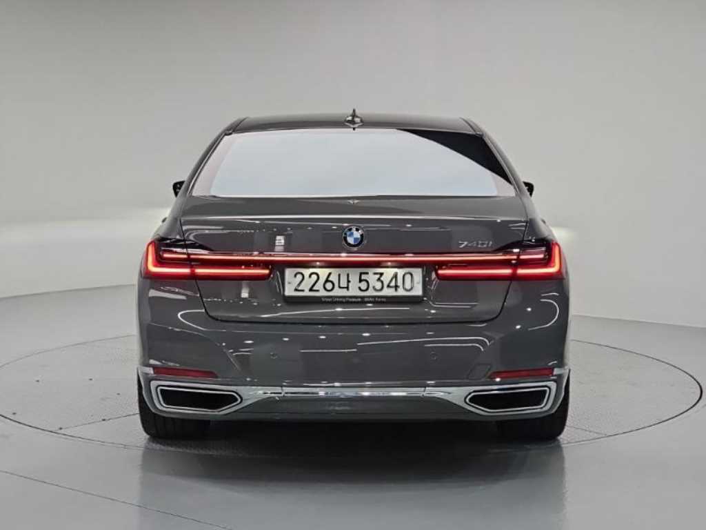 BMW 7 Series - Vista 6