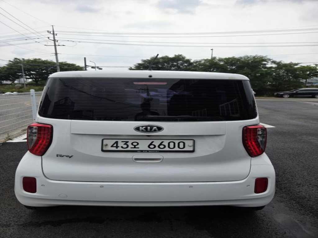 KIA Ray - Vista 3