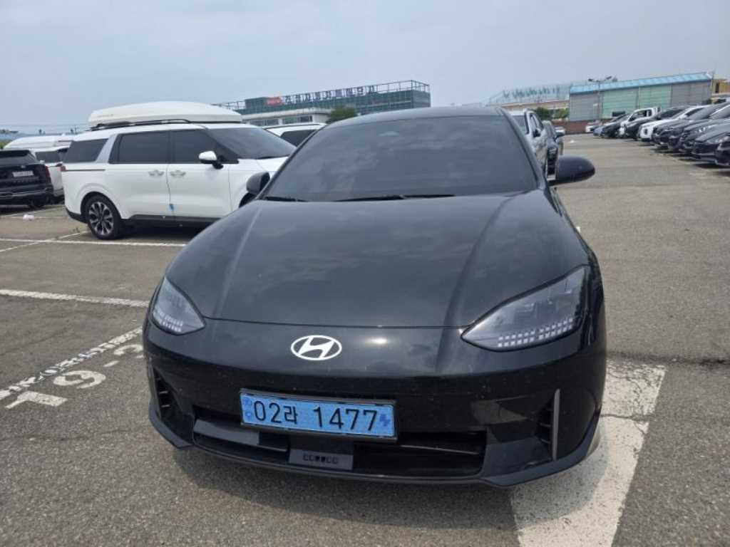 HYUNDAI Ioniq 6 - Vista 2