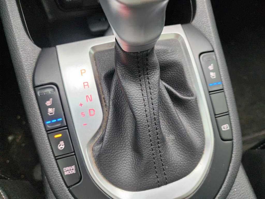 KIA K3 2022 Blanco - Importación desde Corea - HF Imports Iquique - Foto 17