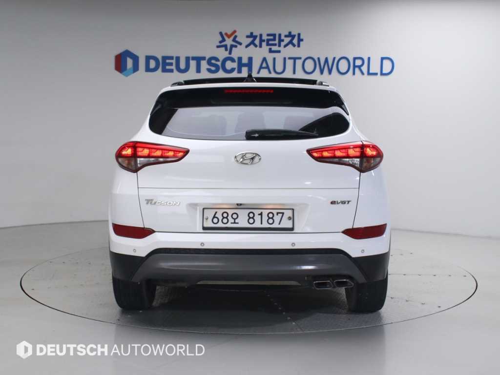 HYUNDAI Tucson - Vista 6