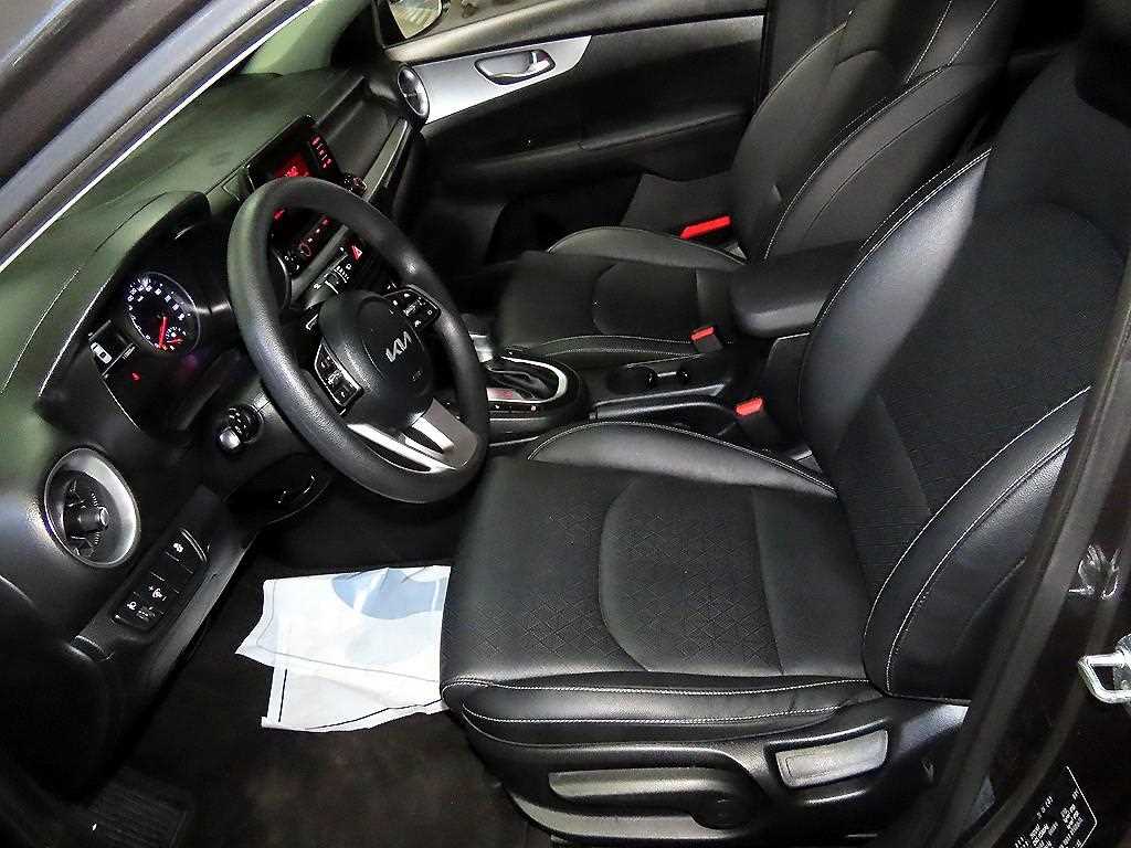 KIA K3 - Vista 8