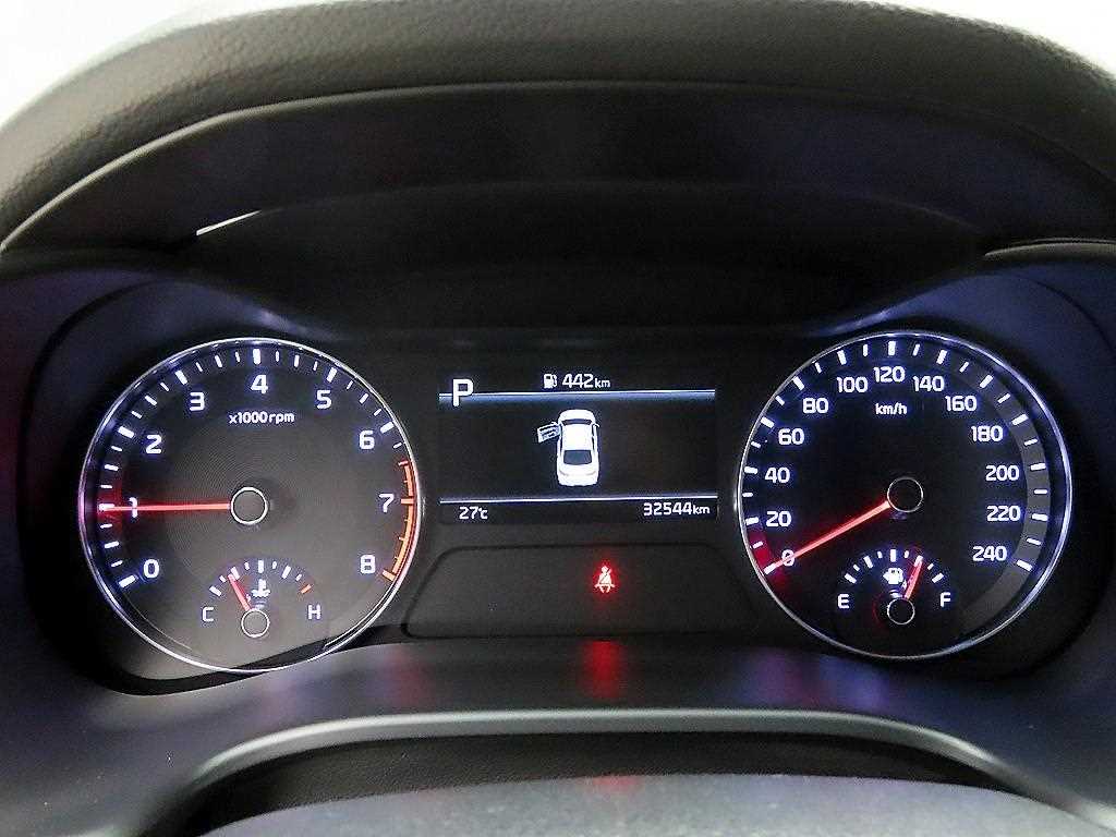 KIA K3 - Vista 10