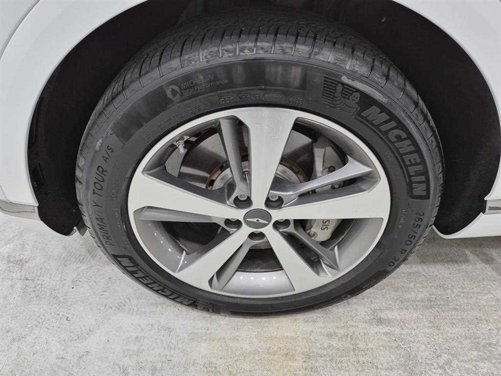 Genesis GV80 2022 Blanco - Importación desde Corea - HF Imports Iquique - Foto 18