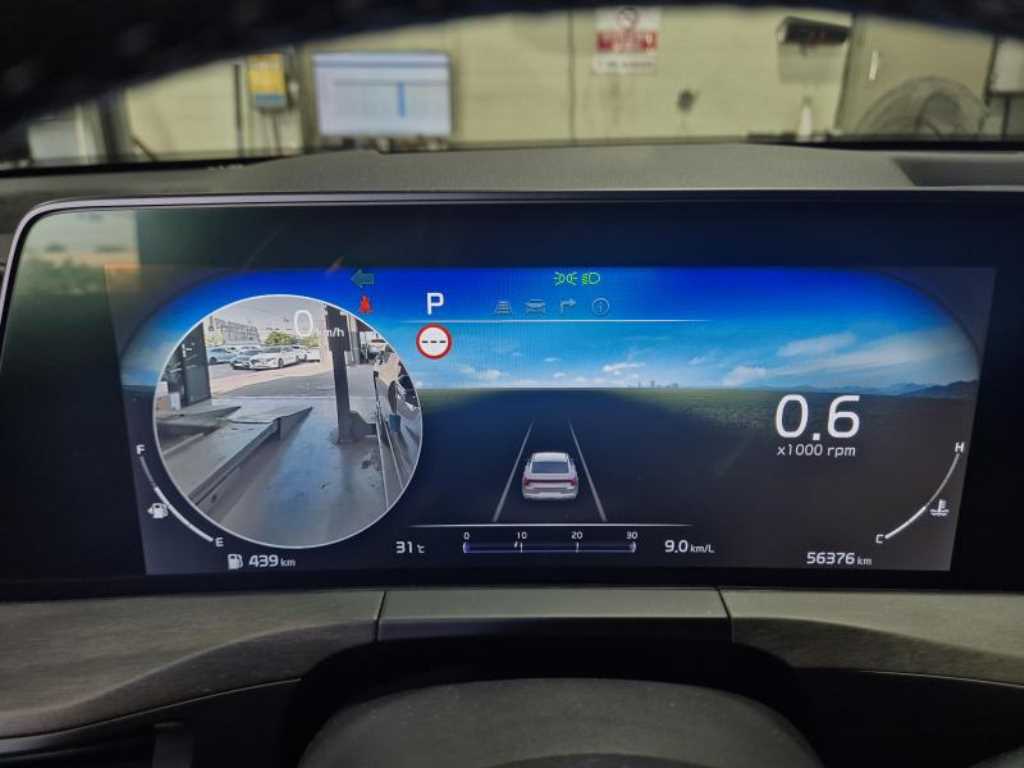 KIA K8 - Vista 3