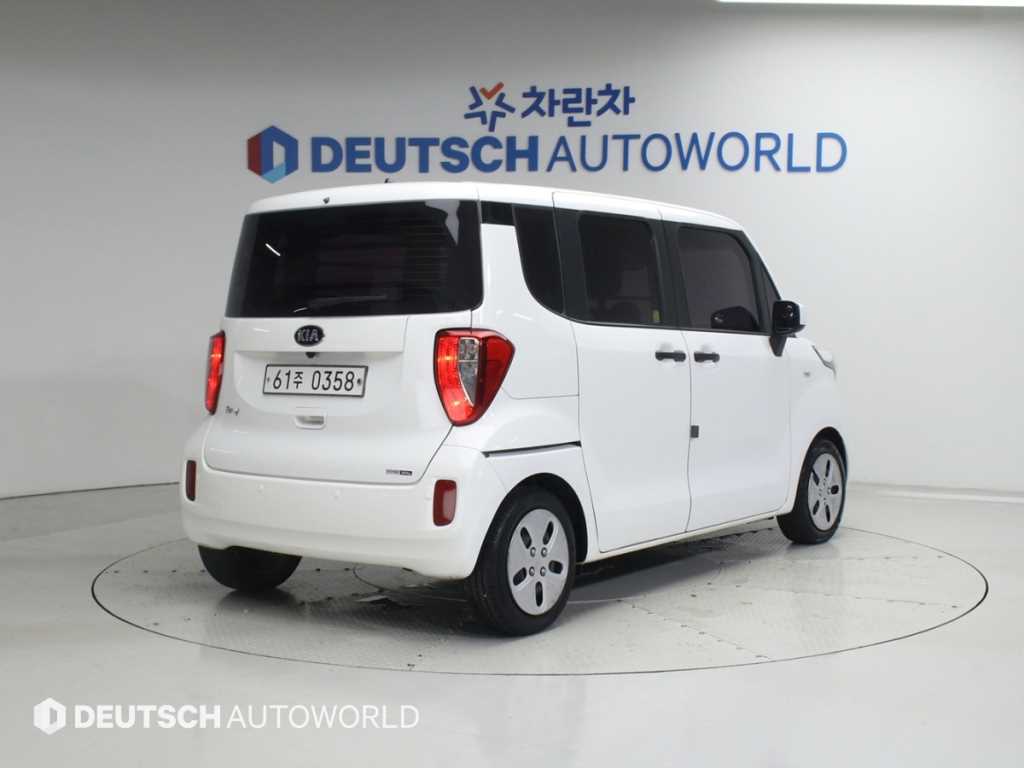 KIA Ray - Vista 2