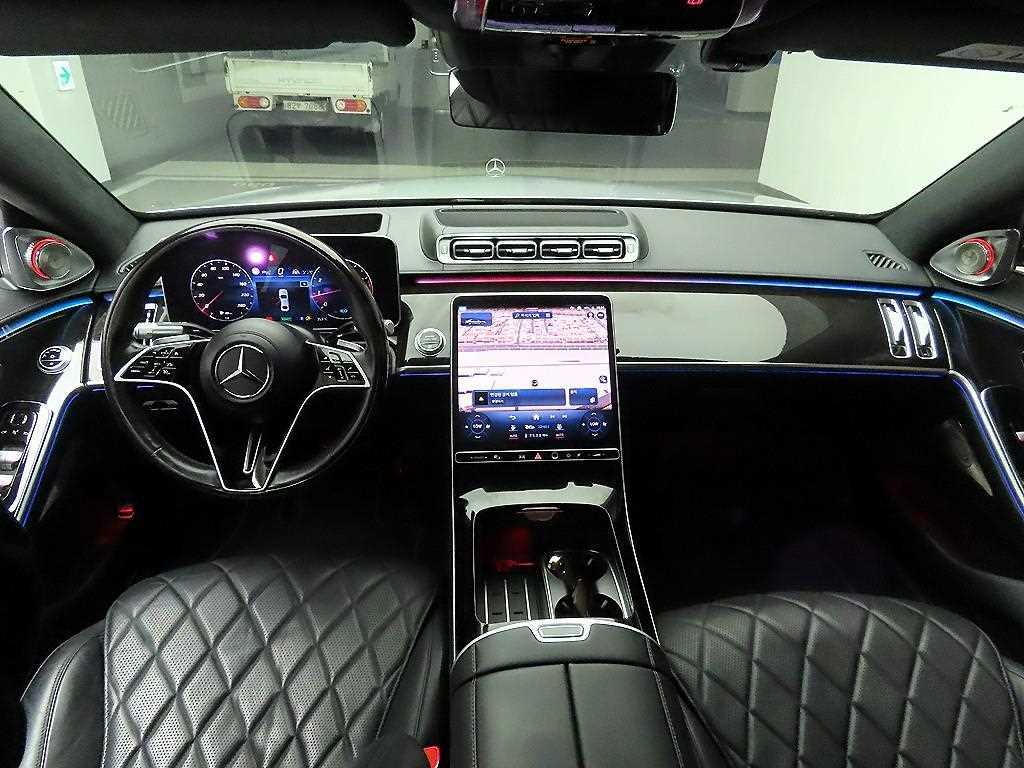 Mercedes Benz S Class - Vista 10