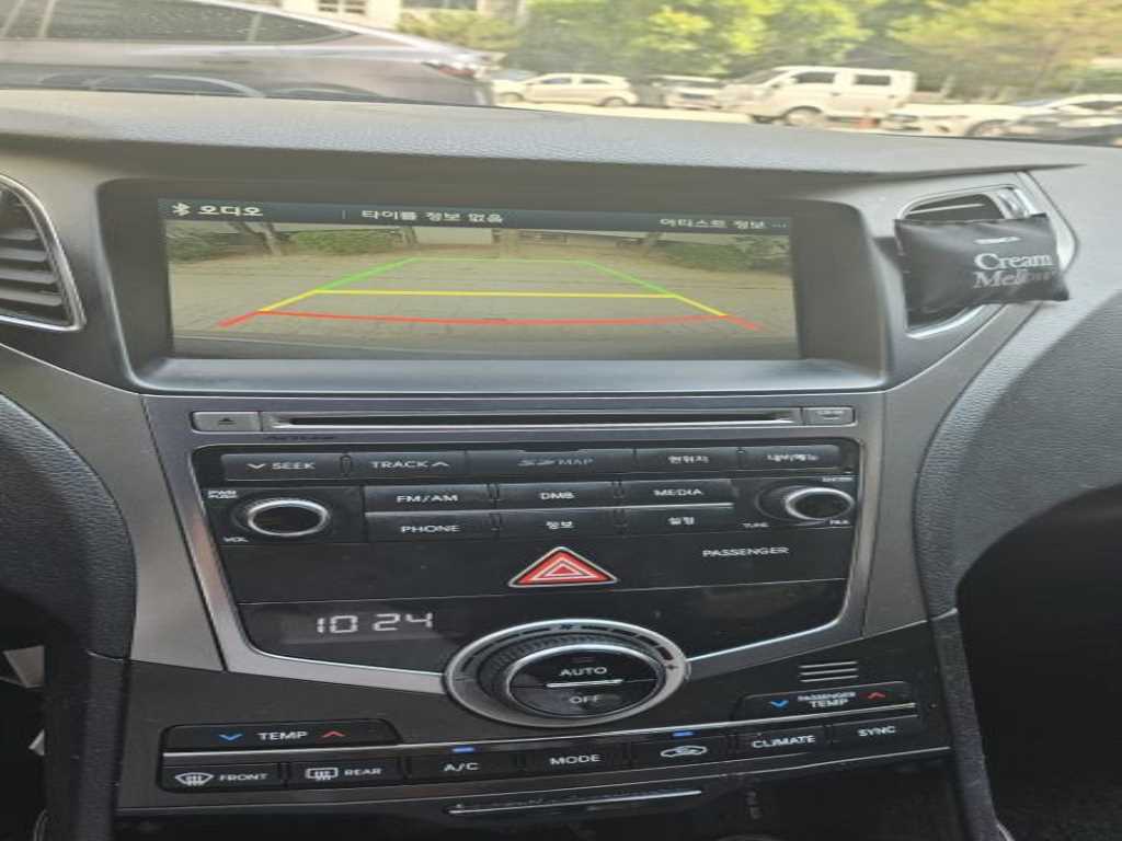 HYUNDAI Grandeur - Vista 7