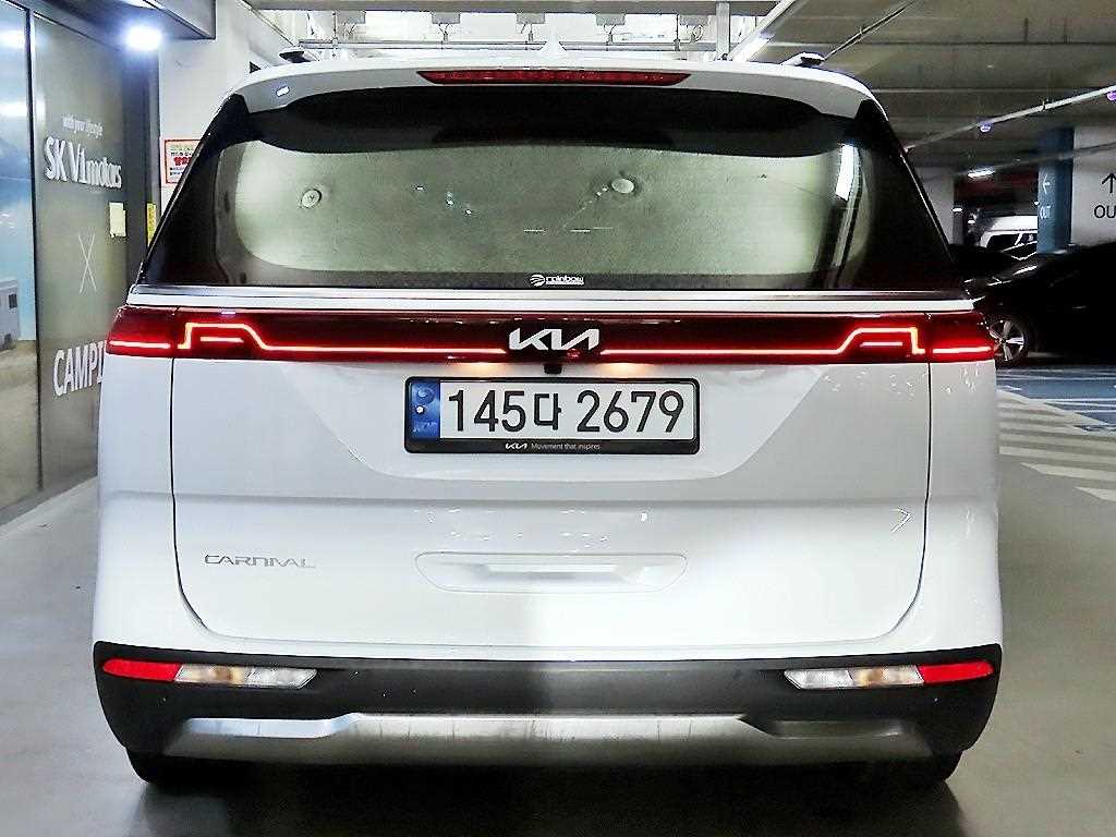 KIA Carnival - Vista 7