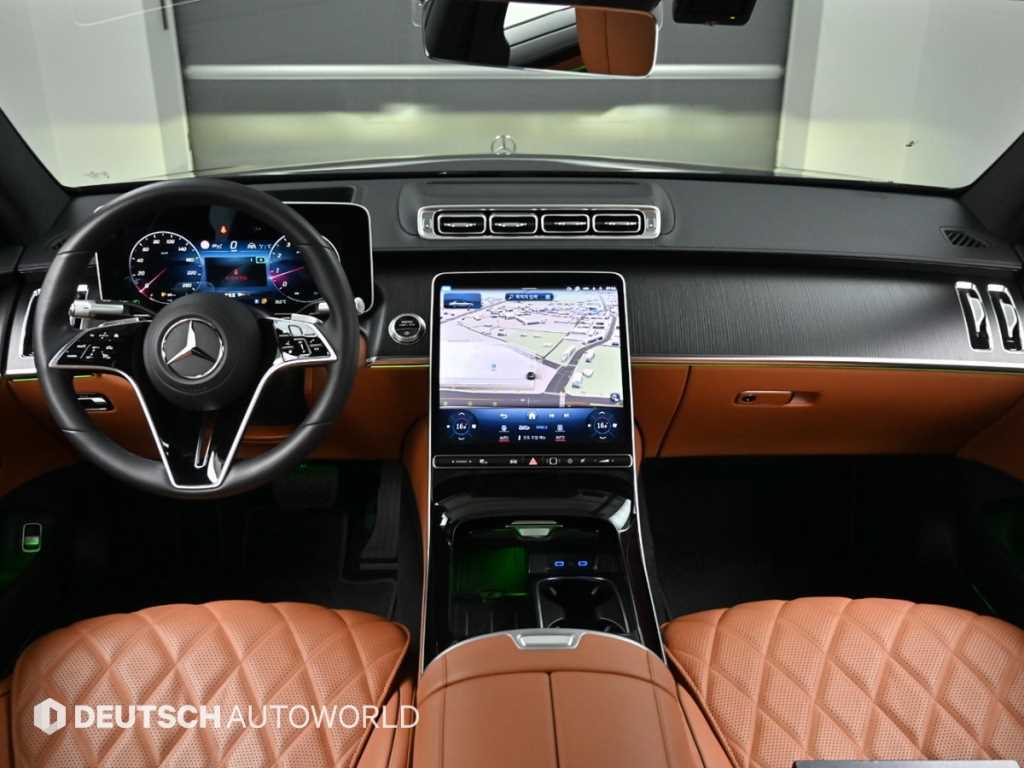 Mercedes Benz S Class - Vista 9