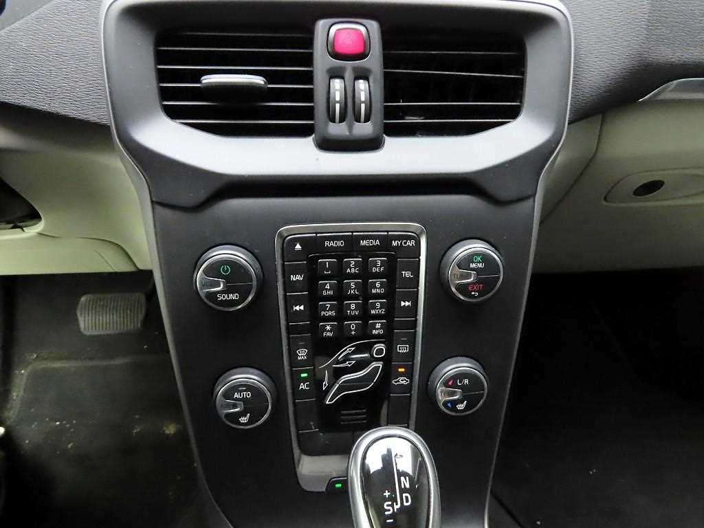Volvo V40 - Vista 12
