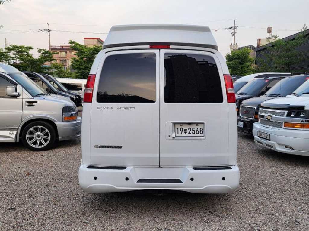 Chevrolet Express van - Vista 7