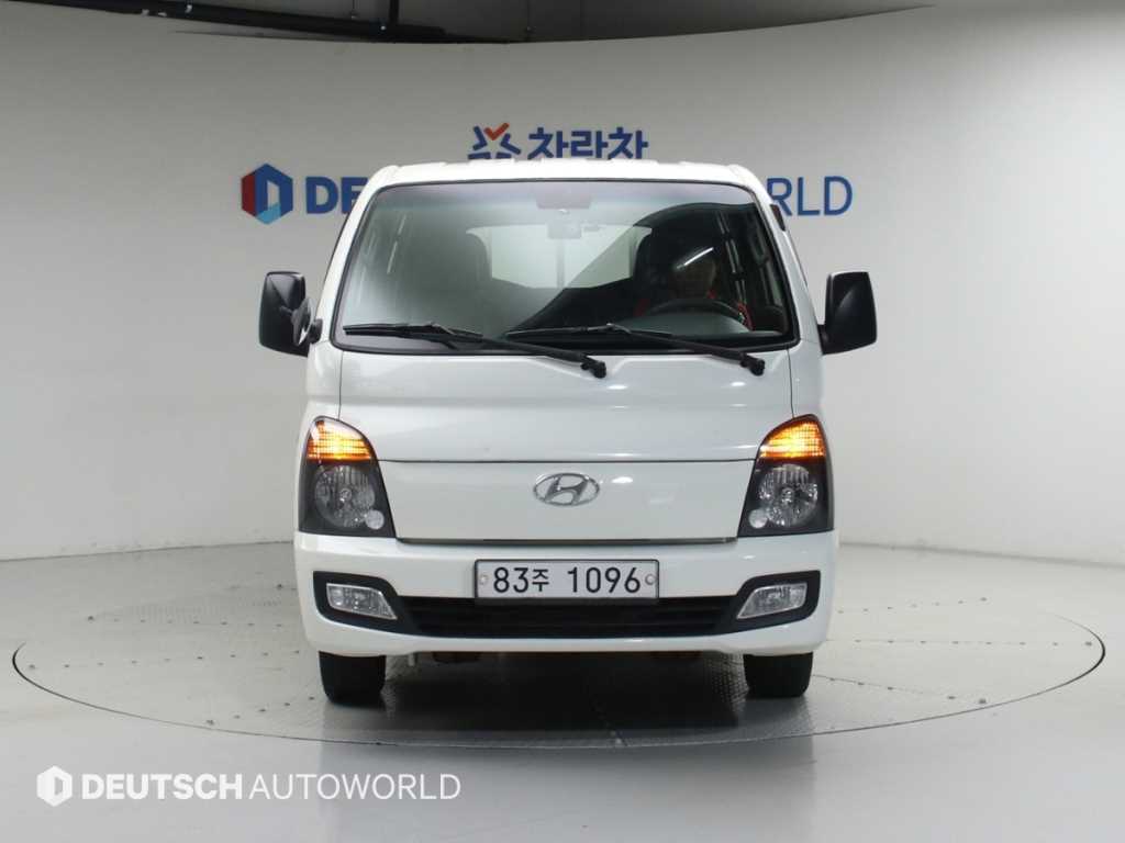 Small Truck Cargo (small) - Vista 3