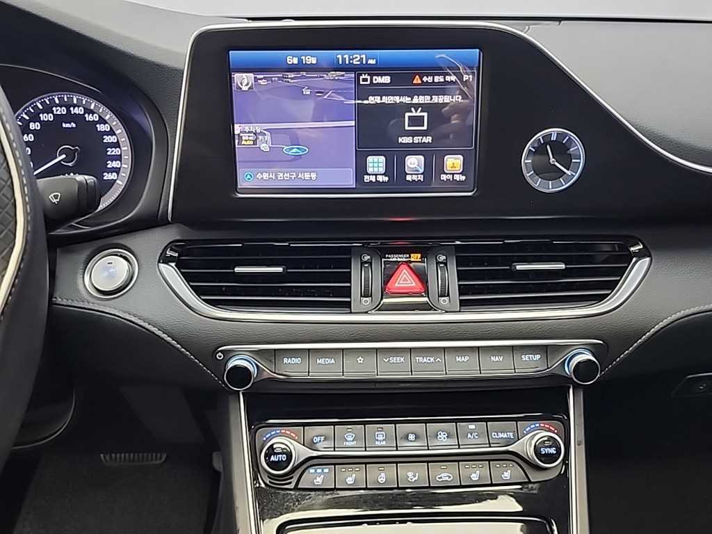 HYUNDAI Grandeur - Vista 10