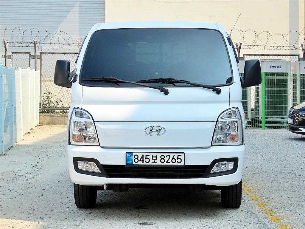 Small Truck Cargo (small) 2022 Blanco - Importación desde Corea - HF Imports Iquique - Foto 1