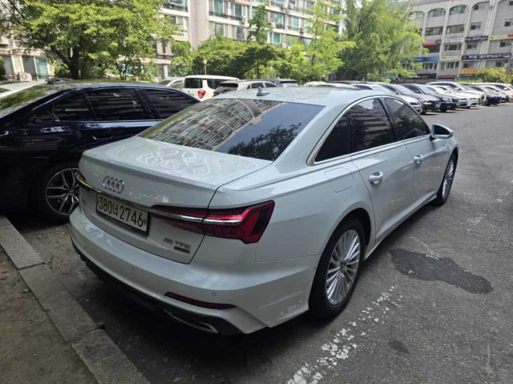 Audi A6 - Vista 6