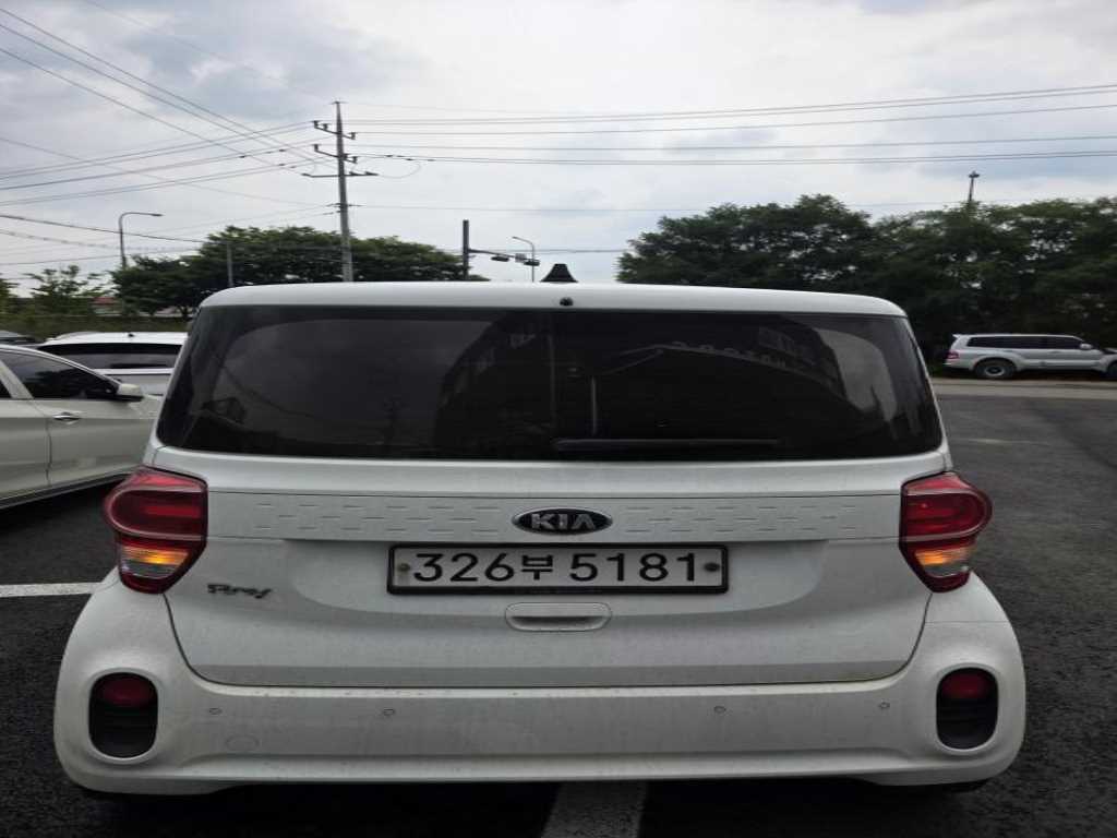 KIA Ray - Vista 3