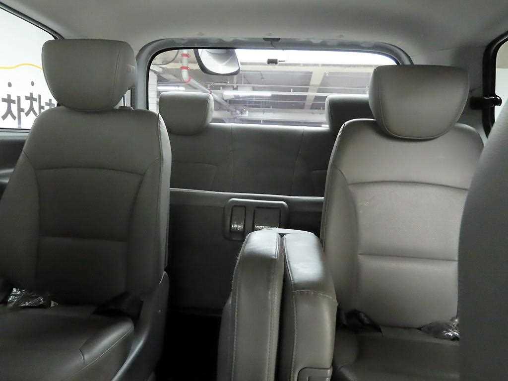 HYUNDAI Starex 2019 Gris - Importación desde Corea - HF Imports Iquique - Foto 15