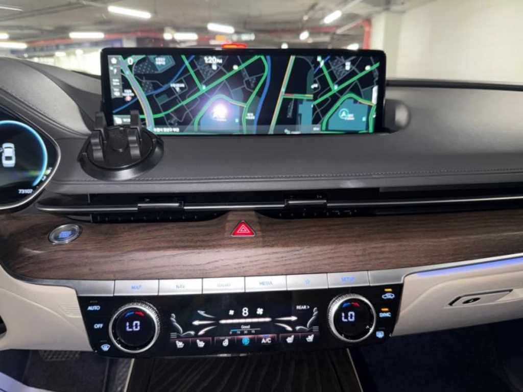 Genesis G80 - Vista 12
