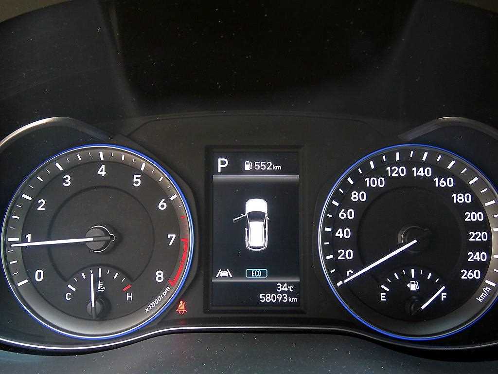 HYUNDAI Kona 2021 Blanco - Importación desde Corea - HF Imports Iquique - Foto 13