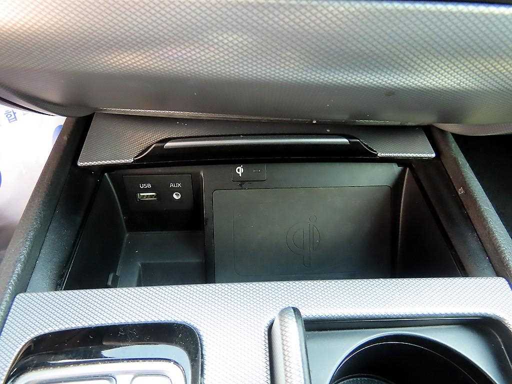 Genesis G80 2016 Negro - Importación desde Corea - HF Imports Iquique - Foto 17