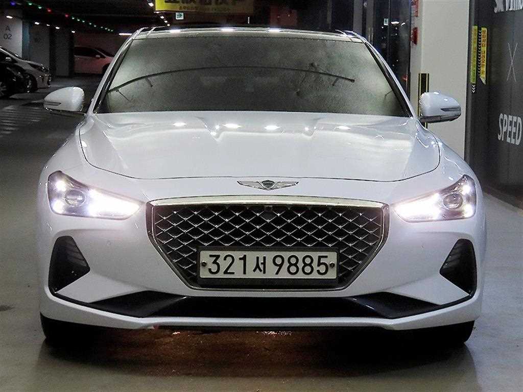 Genesis G70 - Vista 2