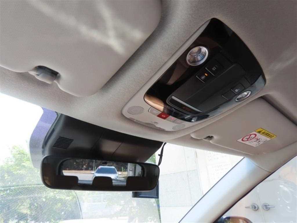 KIA Seltos - Vista 12