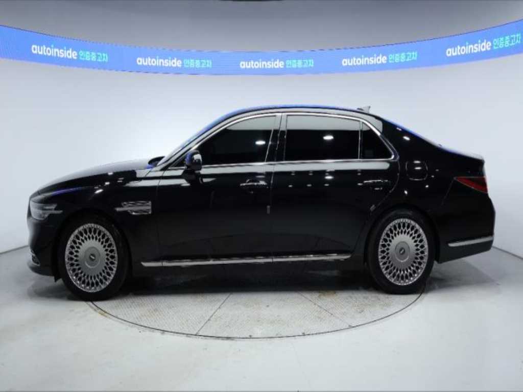 Genesis G90 - Vista 6