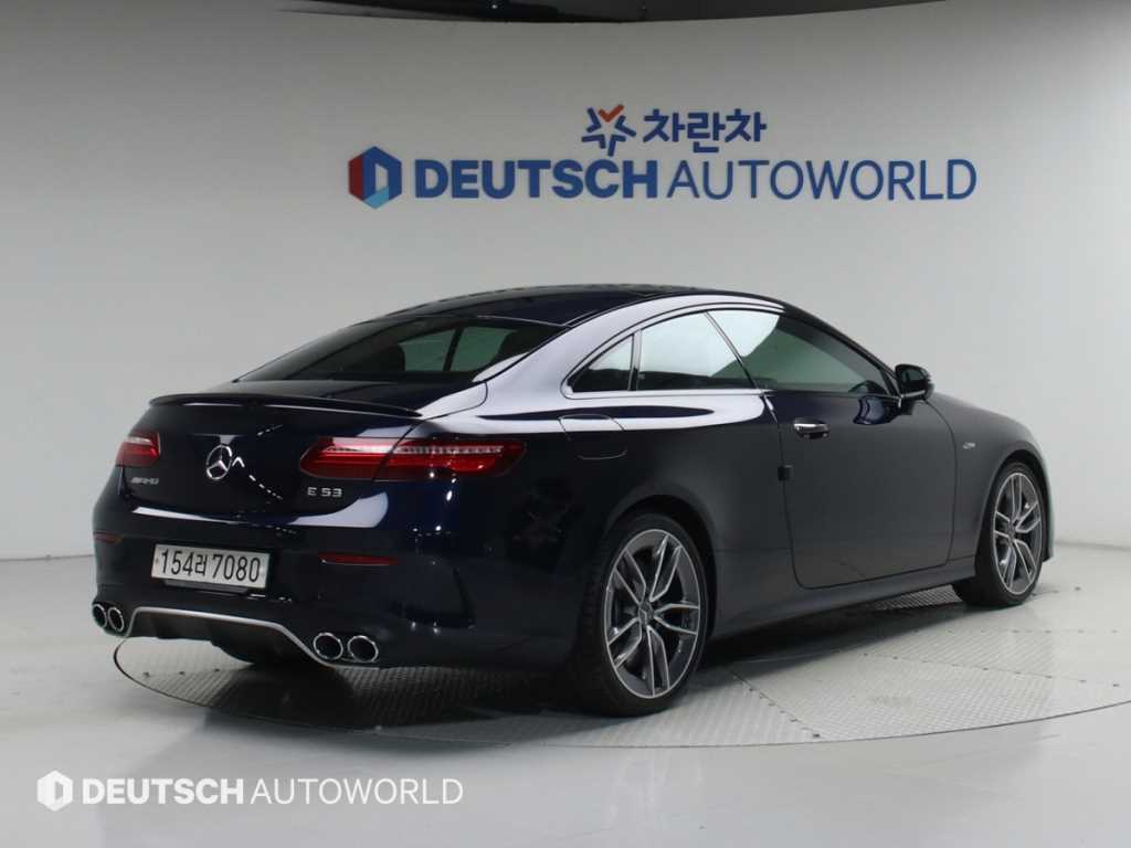 Mercedes Benz E class - Vista 2